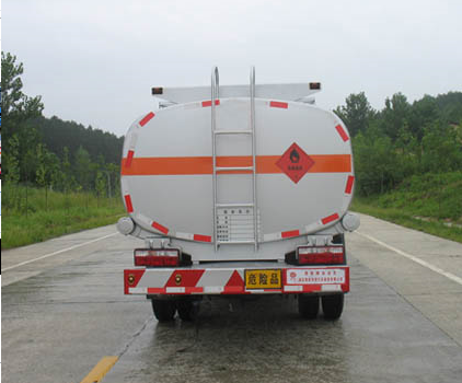 6噸(7方)東風(fēng)多利卡加油車