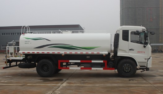 東風(fēng)天錦12噸灑水車