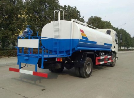 東風(fēng)柳汽M3 15噸灑水車