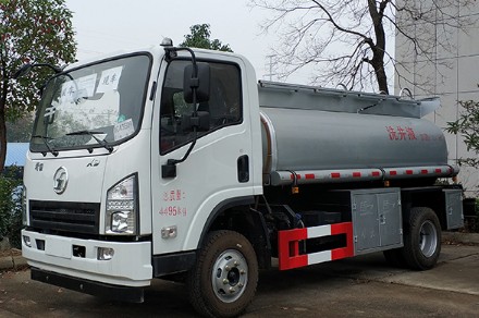 陜汽軒德藍(lán)牌供液車
