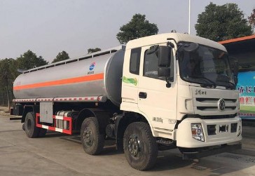 東風(fēng)特商小三軸供液車