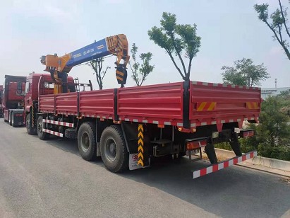 庫(kù)存陜汽前四后八隨車吊