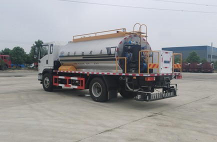 9.3立方陜汽標(biāo)準(zhǔn)型瀝青灑布車