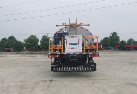 9.3立方陜汽標(biāo)準(zhǔn)型瀝青灑布車