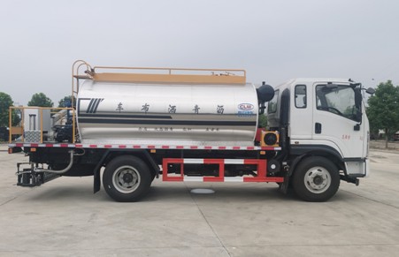 9.3立方陜汽標(biāo)準(zhǔn)型瀝青灑布車