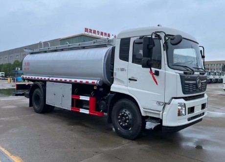 東風(fēng)天錦15方食用油運輸車